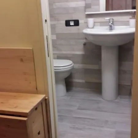 L'arco Di Sersa Tatil Evi